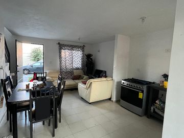 Casa en Venta en Fraccionamiento Los Agaves, Juarez, Nuevo Leon.