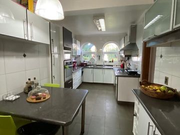 Casa sector residencial de las Golondrinas, Viña del Mar