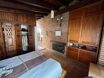 Casa en venta en condominio en Avandaro, Valle de Bravo