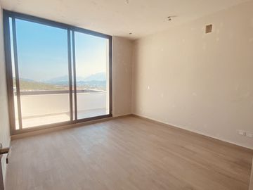 Casa en Venta, estricta seguridad, Zona Sur, Laderas Residencial, Monterrey, Nue