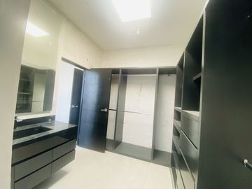 Casa en Venta, estricta seguridad, Zona Sur, Laderas Residencial, Monterrey, Nue