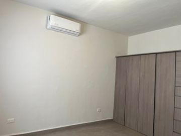 CASA EN VENTA EN COL. RESIDENCIAL CUMBRES LA JOYA EN MONTERREY,N.L.