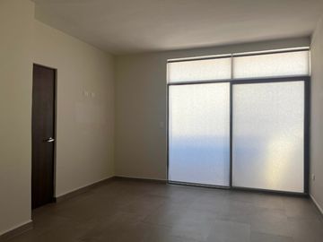 CASA EN VENTA EN COL. RESIDENCIAL CUMBRES LA JOYA EN MONTERREY,N.L.