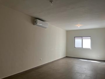 CASA EN VENTA EN COL. RESIDENCIAL CUMBRES LA JOYA EN MONTERREY,N.L.