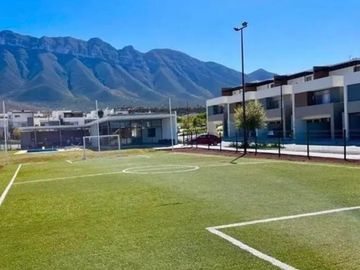 CASA EN VENTA EN COL. RESIDENCIAL CUMBRES LA JOYA EN MONTERREY,N.L.