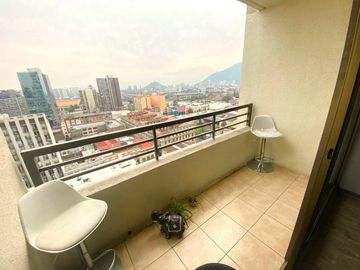 Hermoso Departamento 2D2B con estacionamiento y bodega, Santiago centro