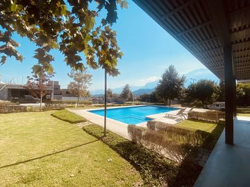 Casa en Venta, estricta Seguridad, El Uro, Monterrey, Nuevo León