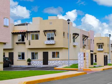 Estrena Casa en Real Amalfi, Playa del Carmen.