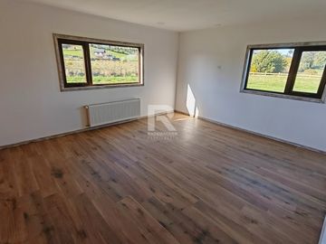 GRAN CASA EN EL EXCLUSIVO CONDOMINIO EL ALBA