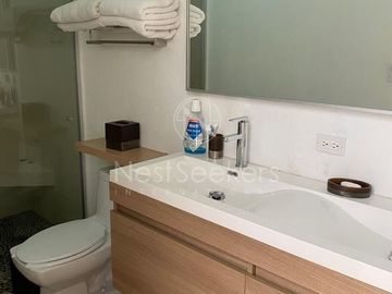 CASA EN VENTA, CERCA DE CLUB DE GOLF