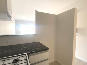 Venta Departamentos Categoria Un Dormitorio Cordoba Y Santiago. Lourdes