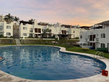Casa en Venta, Club Náutico Teques, 3 Recamaras