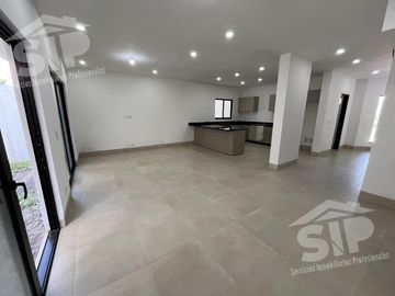 Casa en Venta Cumbres Elite Premier - Sec Pirineos