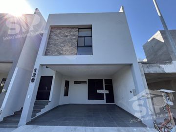 Casa en Venta Cumbres Elite Premier - Sec Pirineos