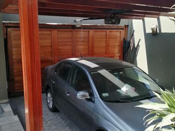 HERMOSA CASA EN LA CDA 06 DE LA AVENIDA EL CORREGIDOR