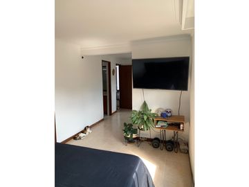 Apartamento en venta Loma de los Bernal, Medellín, ANT, Colombia