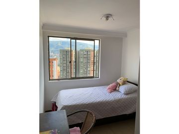 Apartamento en venta Loma de los Bernal, Medellín, ANT, Colombia