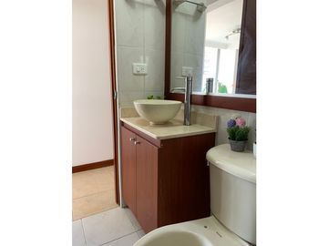 Apartamento en venta Loma de los Bernal, Medellín, ANT, Colombia