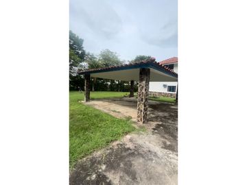 VENTA DE CASA EN SANTA CLARA CON 3600 MTS DE TERRENO