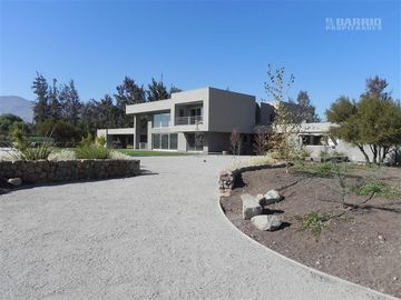 Casa en Venta en Chicureo Centro