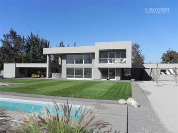 Casa en Venta en Chicureo Centro