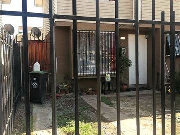 Casa en Venta en Cardenal Oviedo/San Carlos