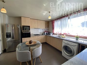 Casa en Venta en Chicureo/Piedra Roja