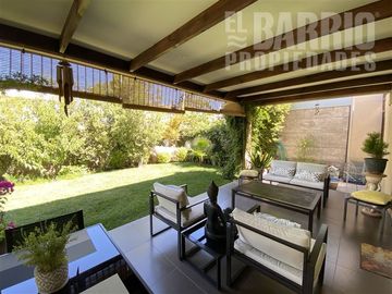 Casa en Venta en Chicureo/Piedra Roja