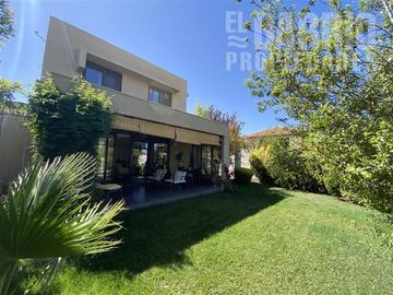 Casa en Venta en Chicureo/Piedra Roja