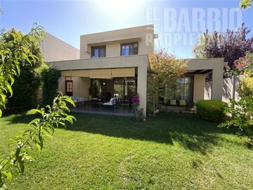 Casa en Venta en Chicureo/Piedra Roja