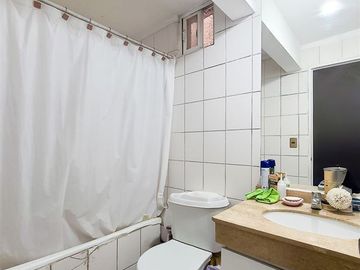 Departamento en Venta en Se vende Departamento Tres Dormitorios