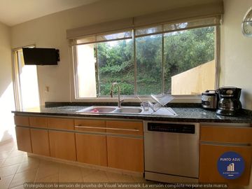 CASA EN VENTA EN CALLE CERRADA EN JARDINES DEL PEDREGAL