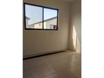 Alquilo o vendo casa Los Prados 1