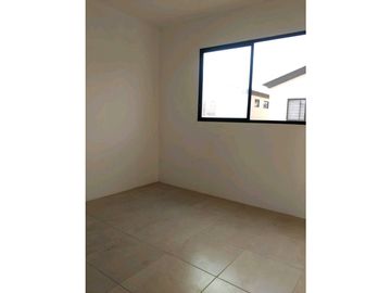 Alquilo o vendo casa Los Prados 1