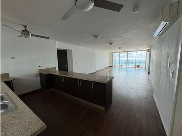 Venta de apartamento en Coco del Mar, PH Naútica