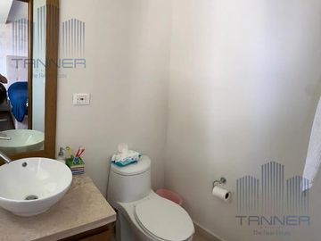 VENTA DEPARTAMENTO AQUARIO INTERLOMAS (D)