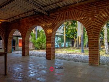 Villa de Descanso con Salón de Eventos Cerca Rancho 3 Potrillos