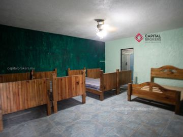 Villa de Descanso con Salón de Eventos Cerca Rancho 3 Potrillos