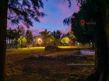 Villa de Descanso con Salón de Eventos Cerca Rancho 3 Potrillos