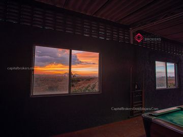 Villa de Descanso con Salón de Eventos Cerca Rancho 3 Potrillos