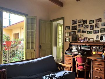 VENTA  CASA EN LA COLONIA CONDESA DE UNA SOLA PLANTA