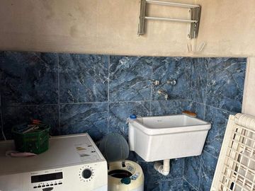 Casa en venta de 4 dormitorios c/ cochera en Nueva Pompeya