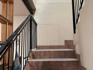 Casa en venta de 4 dormitorios c/ cochera en Nueva Pompeya