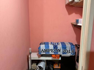Casa en venta de 4 dormitorios c/ cochera en Nueva Pompeya