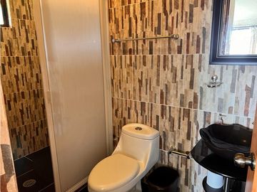 CASA EN VENTA O RENTA EN LOS SAUCOS