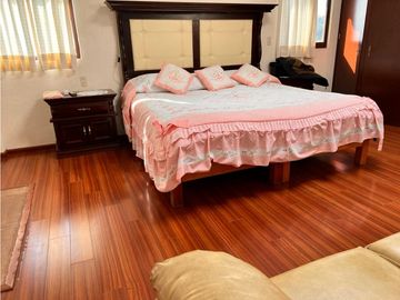CASA EN VENTA O RENTA EN LOS SAUCOS