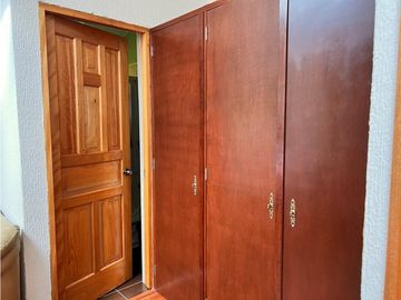 CASA EN VENTA O RENTA EN LOS SAUCOS