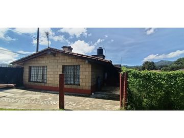 OPORTUNIDAD, CASA EN VENTA VALLE DE BRAVO