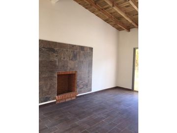 PREVENTA  CASA EN VALLE DE BRAVO RESIDENCIAL DEL BOSQUE