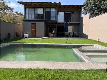 Casa en venta en la zona de pipioltepec